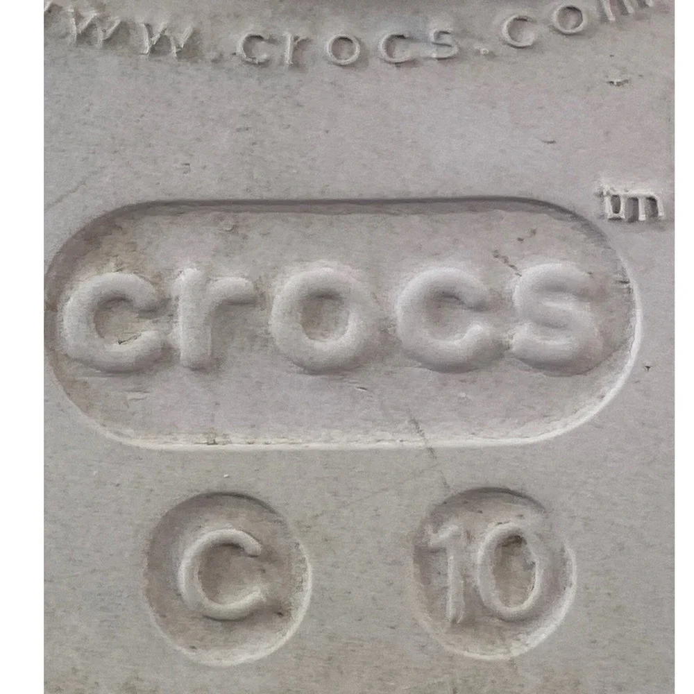 Crocs Classic Clog Kids Size C10 Lavender Purple Slip On Water Shoes 10126